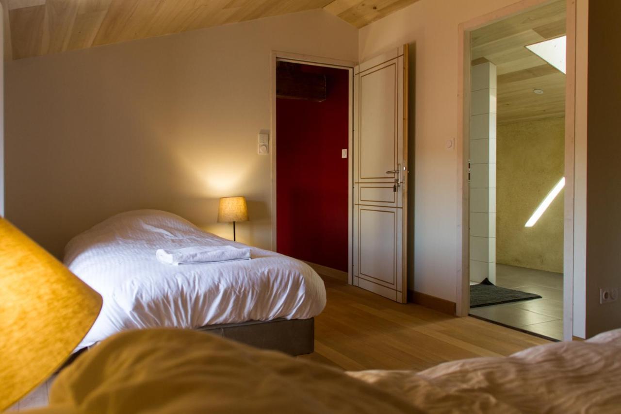 Le Puy Carmin - Chambre D'Hotes Avec Jacuzzi Bazoges-en-Paillers Exterior photo