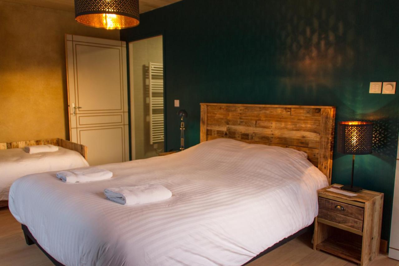 Le Puy Carmin - Chambre D'Hotes Avec Jacuzzi Bazoges-en-Paillers Exterior photo